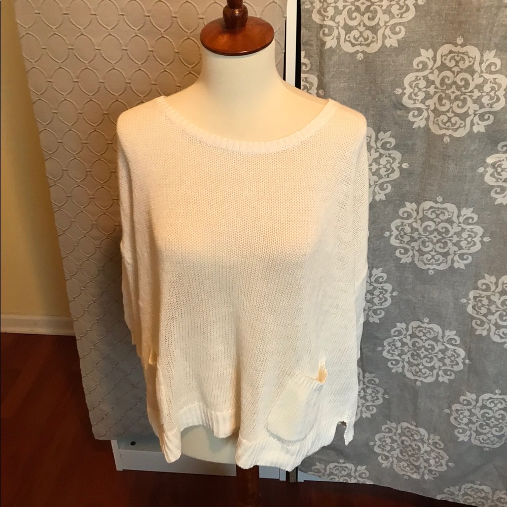 3 /$20 Anthropologie Top